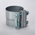Donaldson X007833 Abrazadera 3 in (76 mm)